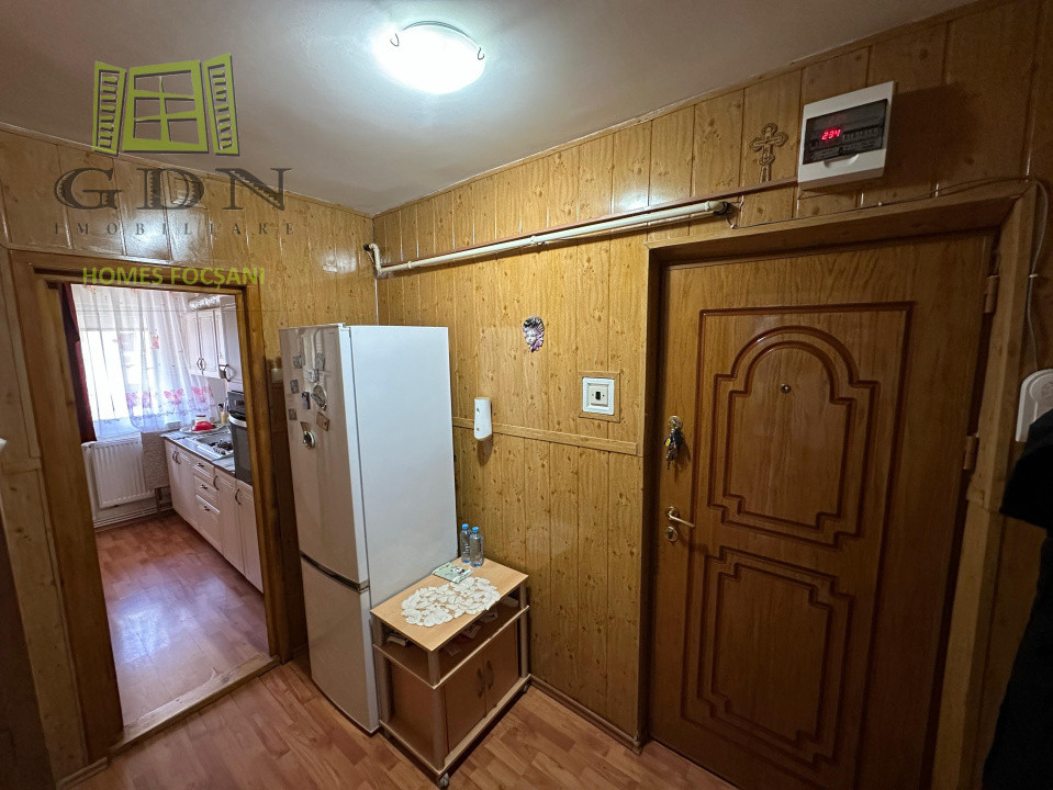 Apartament 2 camere, zona Sud, 43 mp utili mobilat și utilat