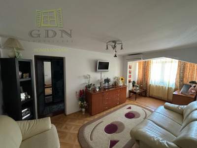Apartament 2 camere, zona Sud, 43 mp utili mobilat și utilat