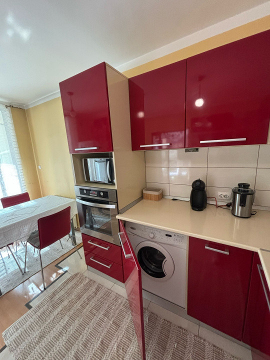 Apartament ultracentral cu 2 camere de inchiriat