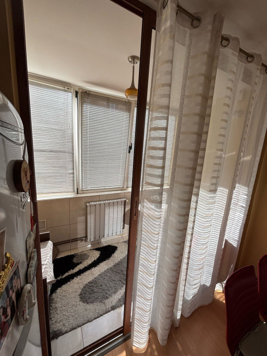 Apartament ultracentral cu 2 camere de inchiriat