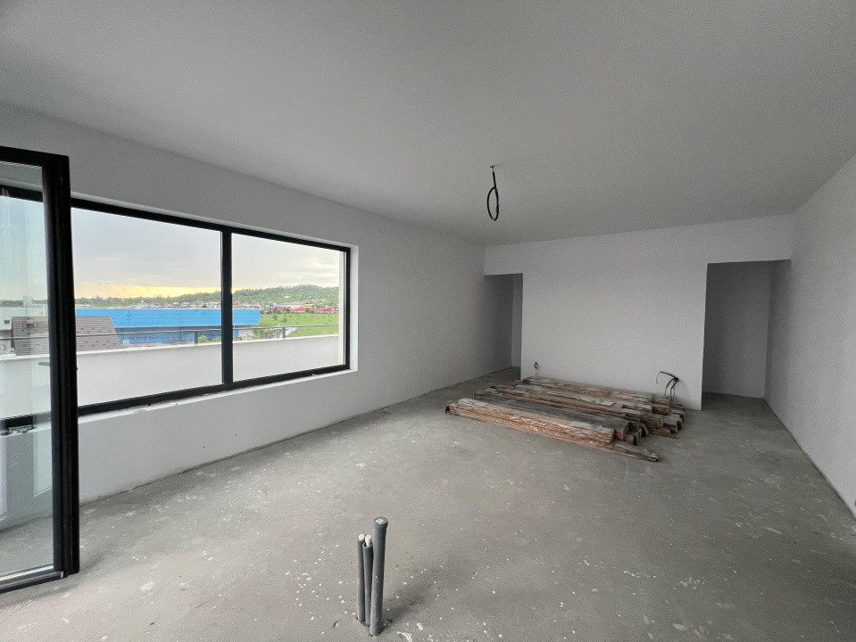 EXCLUSIVITATE!!! Penthouse exclusivist cu 5 camere si terasa .