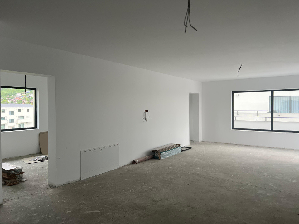 EXCLUSIVITATE!!! Penthouse exclusivist cu 5 camere si terasa .