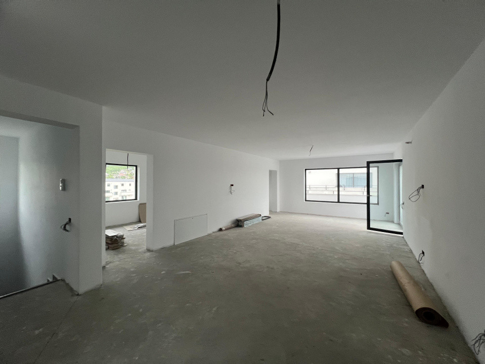 EXCLUSIVITATE!!! Penthouse exclusivist cu 5 camere si terasa .