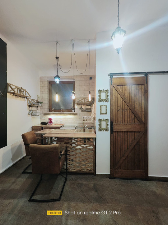 Apartament modern de vanzare , 40 mp , zona centrala ideal pentru investiție