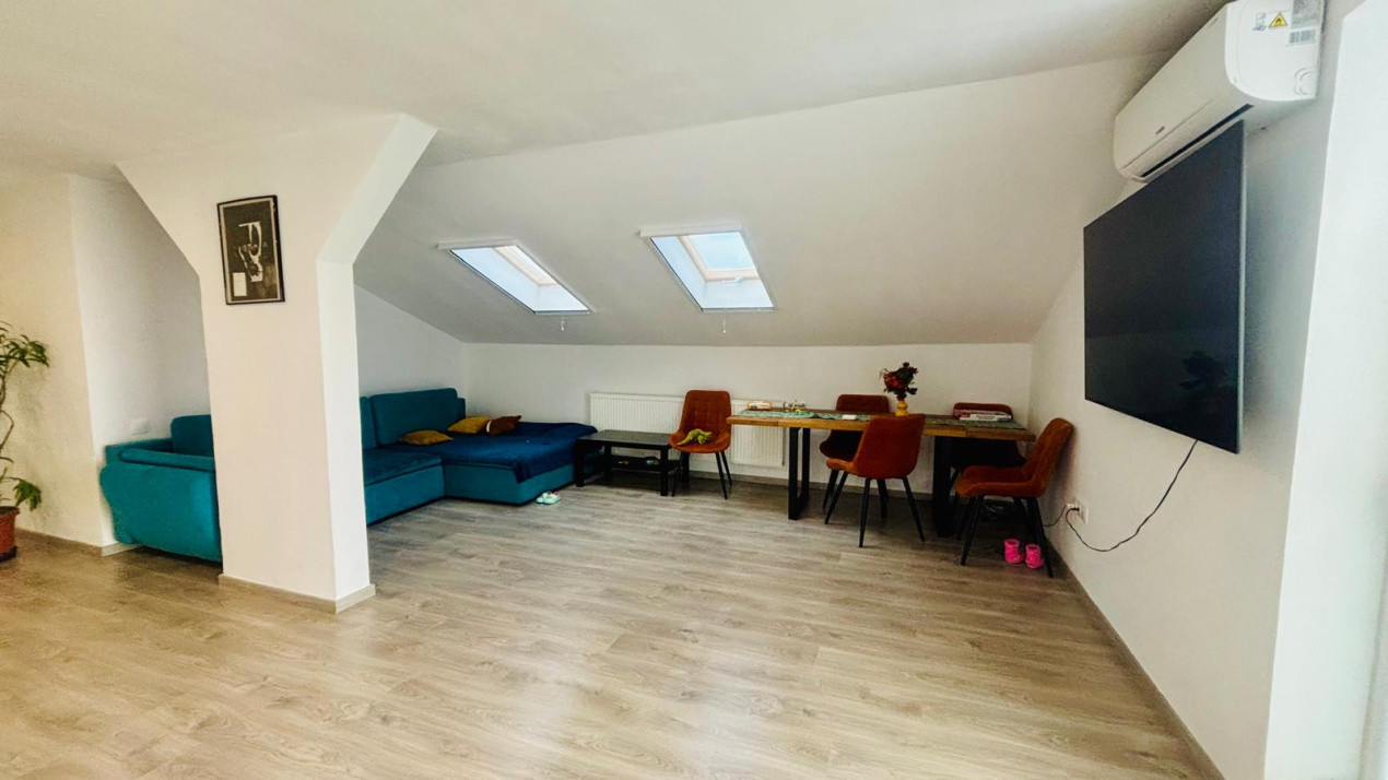 Apartament la mansarda