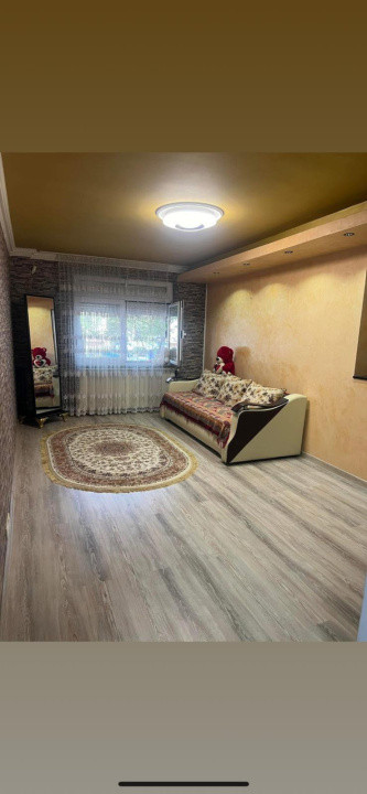 Apartament 4 Camere apropiere metrou!