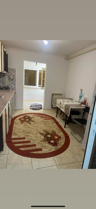 Apartament 4 Camere apropiere metrou!