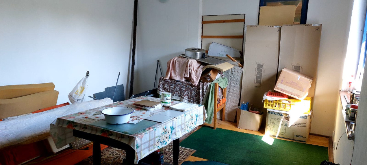 Casa 7 camere suprafata utila 300mp, teren 1000mp,spre vanzare in Cisnadie