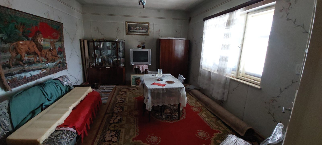 Casa 7 camere suprafata utila 300mp, teren 1000mp,spre vanzare in Cisnadie