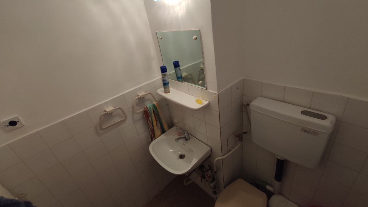 Apartament cu 3 camere, decomandat, suprafață utilă 68 mp, Decebal