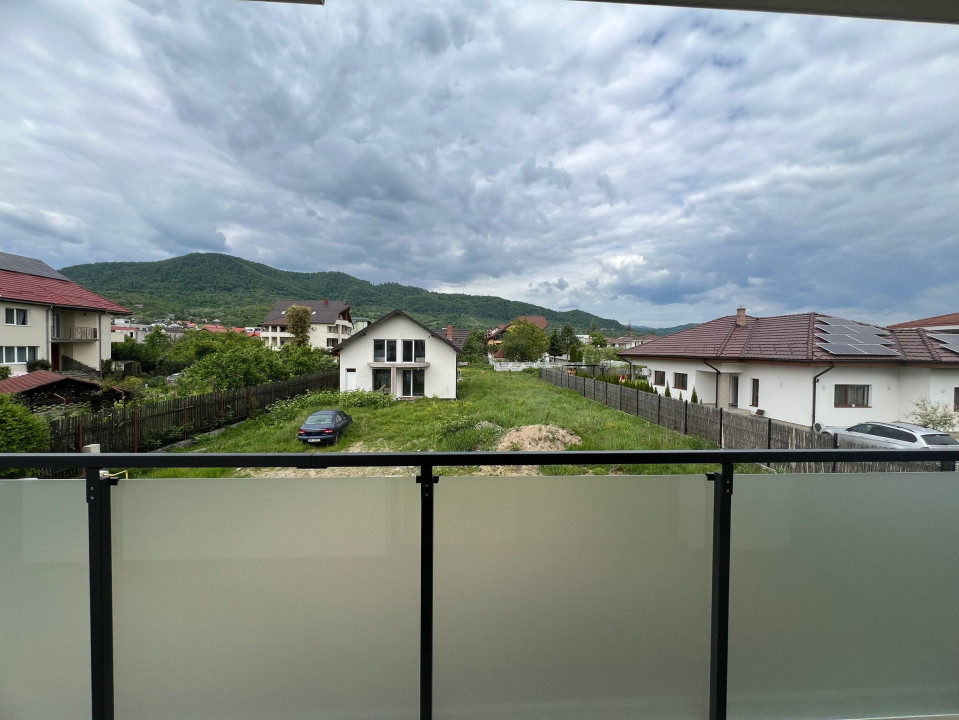 Apartament cu 3 camere in Livada