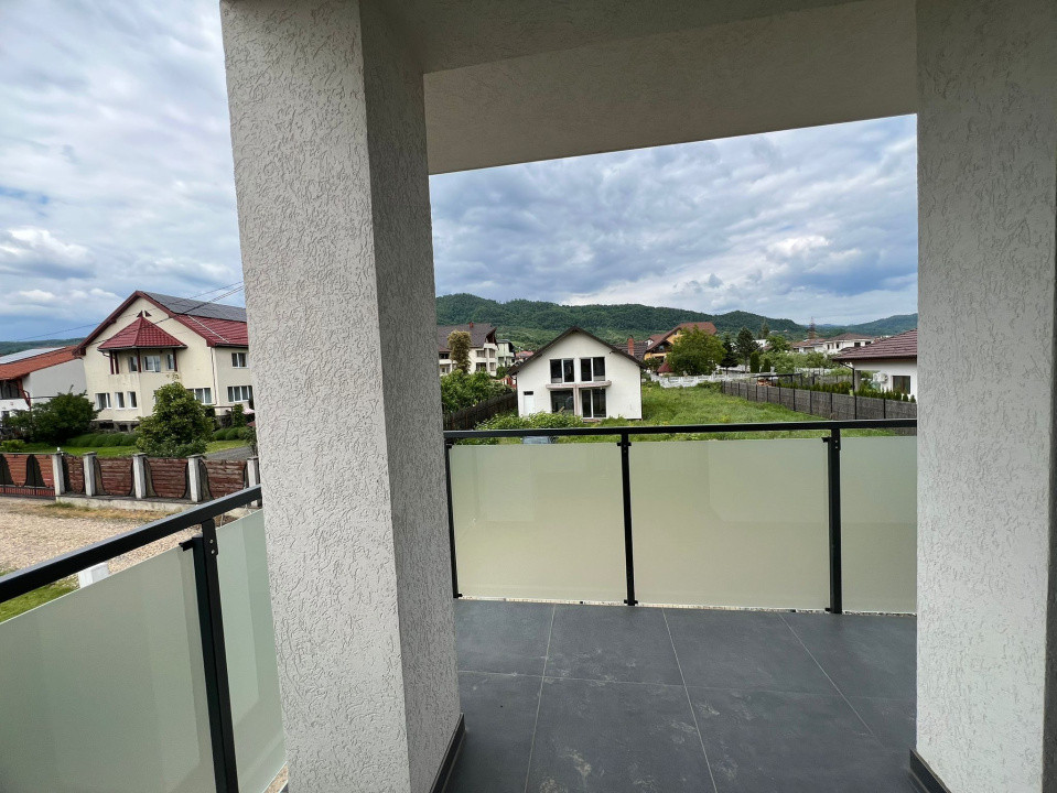 Apartament cu 3 camere in Livada