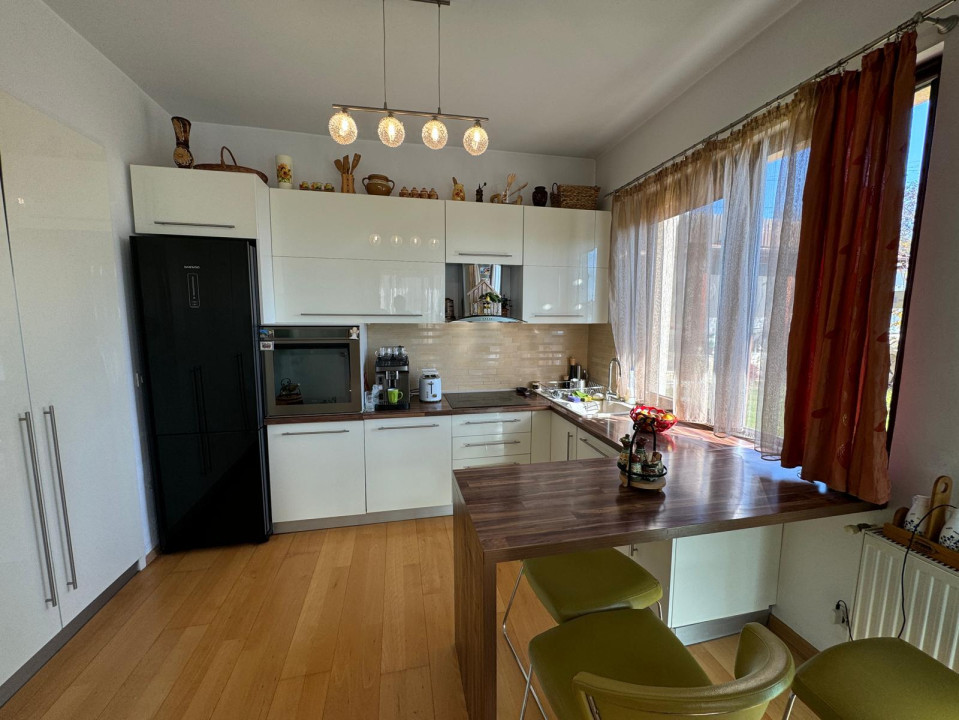 Ocazie! Casă mobilată, 160 mp.,curte de 600 mp., Zona Iris, 460000 Eur