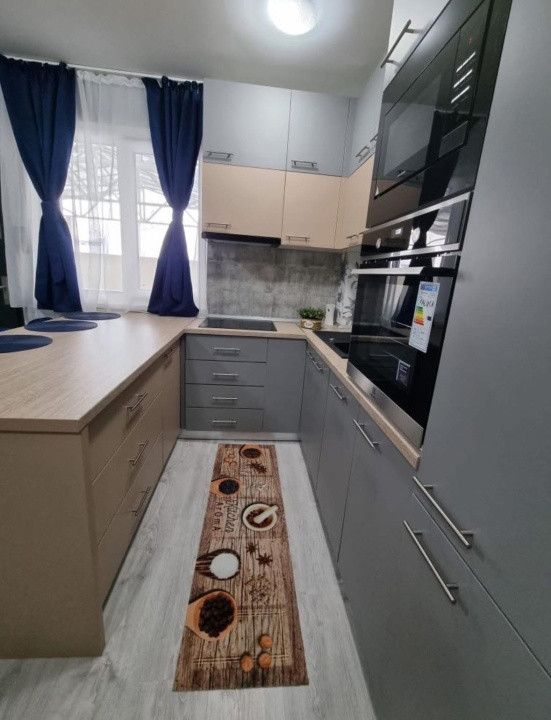 Apartament 3 camere de inchiriat, Centru Vechi