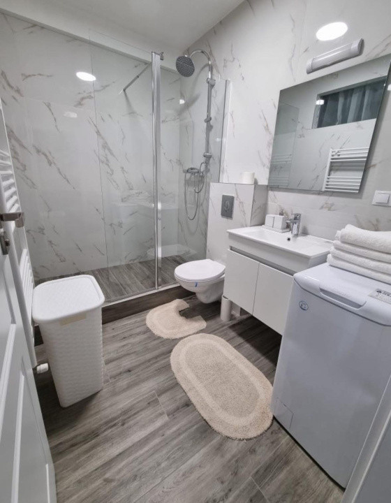 Apartament 3 camere de inchiriat, Centru Vechi