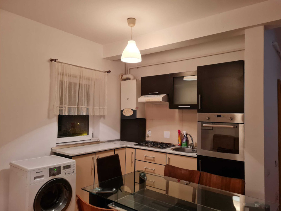 Apartament – 70 mp, mansardă pe 2 niveluri – str. Semaforului