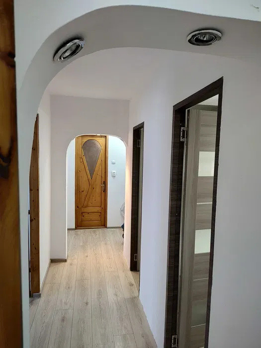 Apartament 3 camere complet decomandat – 70mp - zona Mihai Viteazu