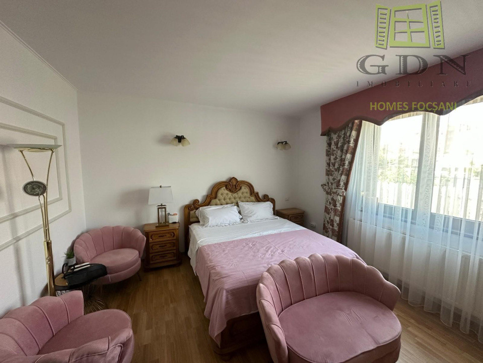 Casă P+M,5 camere