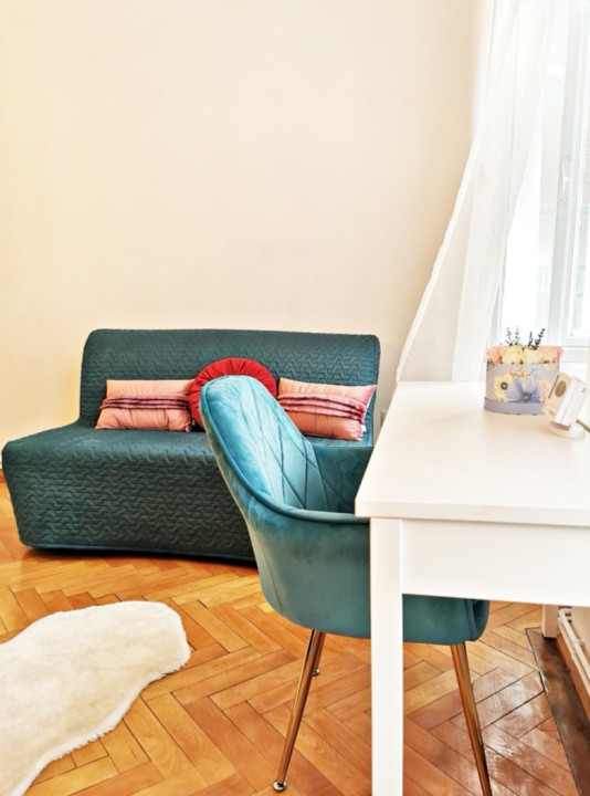 Apartament decomandat cu o cameră, 55 mp, în zona centrală 