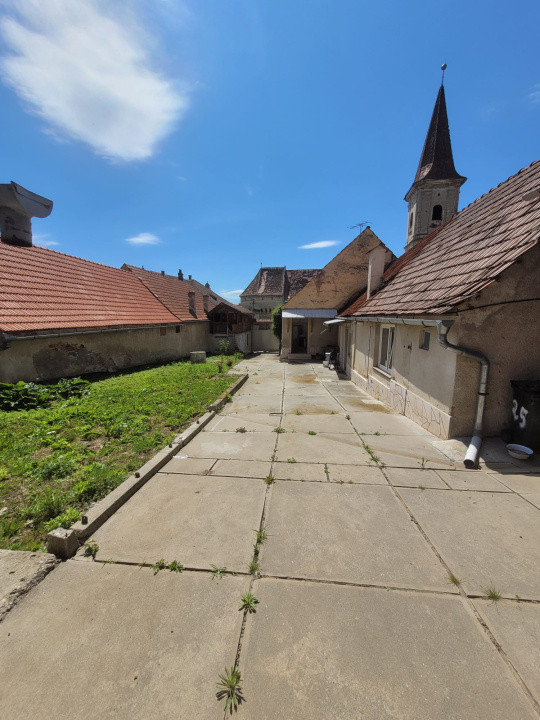 Casă de vânzare în Șeica Mare – Ideală pentru familie sau investiție!
