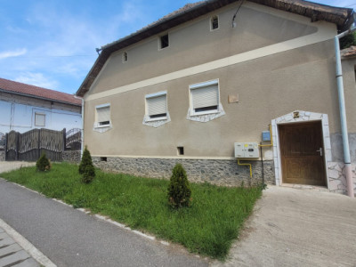 Casă de vânzare în Șeica Mare – Ideală pentru familie sau investiție!