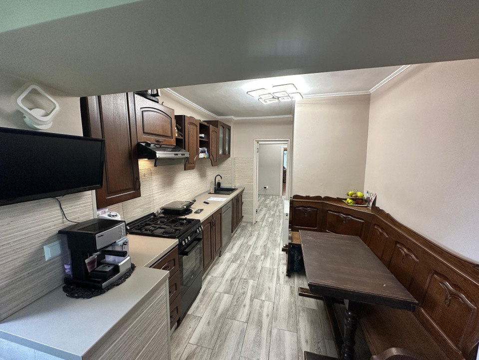 Apartament mobilat și utilat