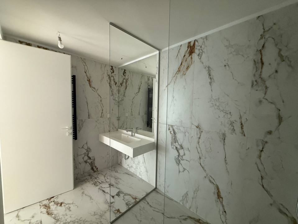 Apartament de vânzare în One Lake Club l Lux și confort pe malul lacului