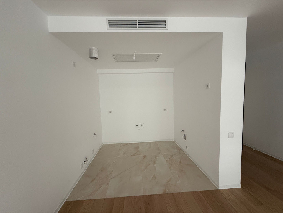 Apartament de vânzare în One Lake Club l Lux și confort pe malul lacului