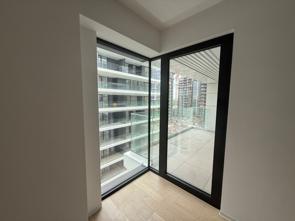 Apartament de vânzare în One Lake Club l Lux și confort pe malul lacului