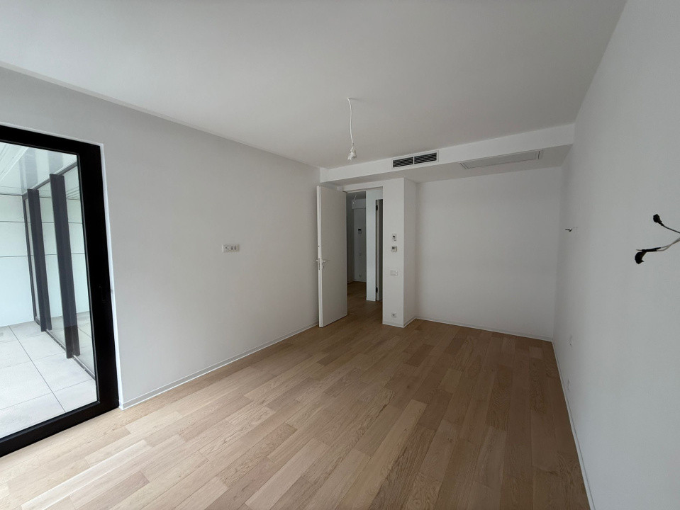 Apartament de vânzare în One Lake Club l Lux și confort pe malul lacului
