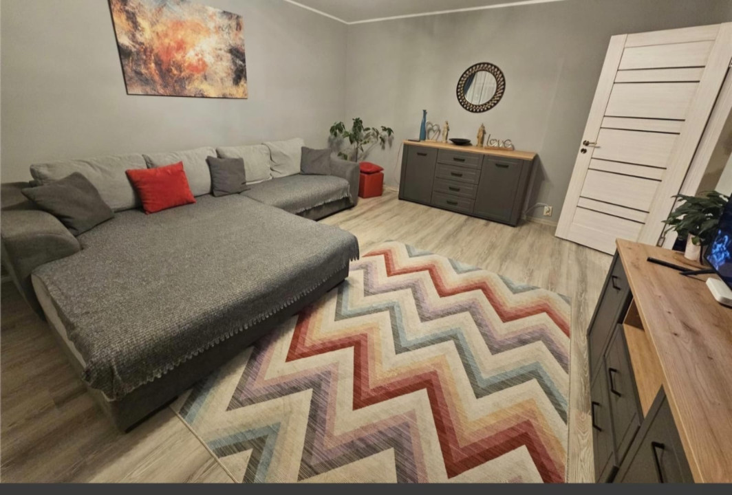 CHIRIE Apartament 2  Camere Centru Civic str.Zizinului