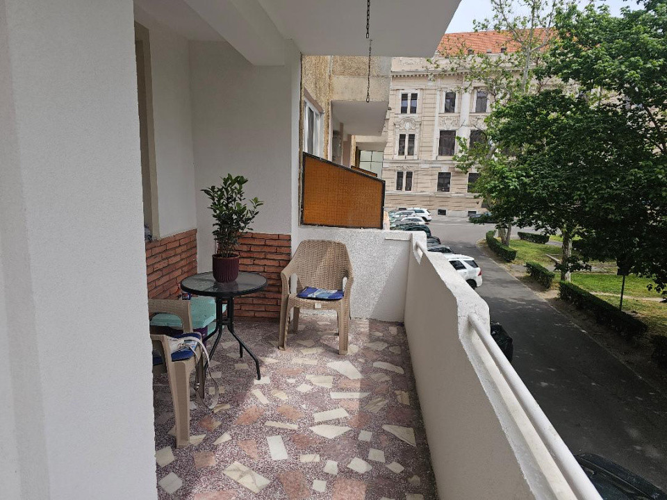 Apartament 3 camere, 80 mp utili, ultracentral,  zona Parcul Traian