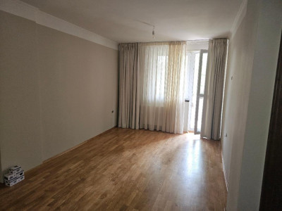Apartament 3 camere, 80 mp utili, ultracentral,  zona Parcul Traian