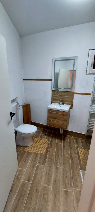Studio modern  34mp utili, la curte , spre vanzare  Central