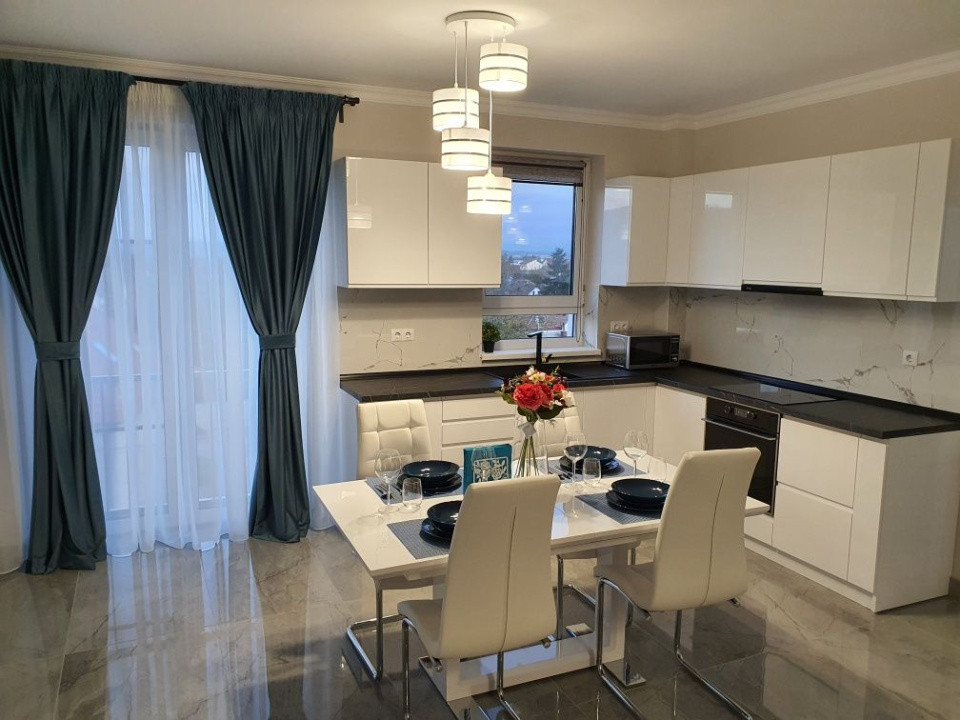 Apartament de lux cu 2 camere – 90 mp + terasă – etaj 3/4