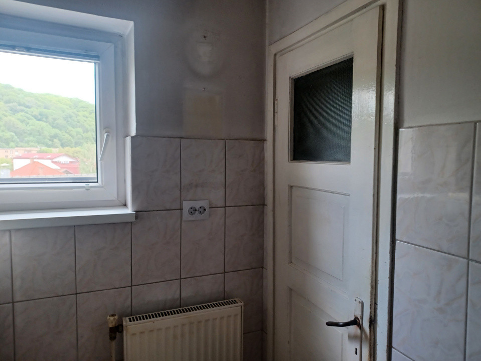 Agentie imobiliara ofera spre vanzare apartament 2 camere in Centrul Civic