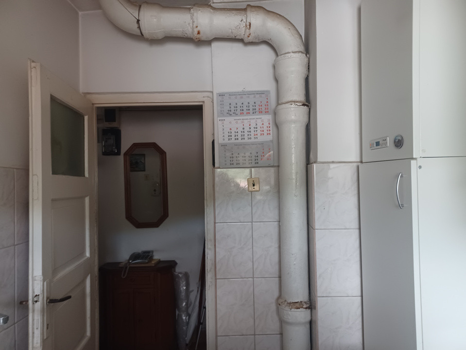 Agentie imobiliara ofera spre vanzare apartament 2 camere in Centrul Civic