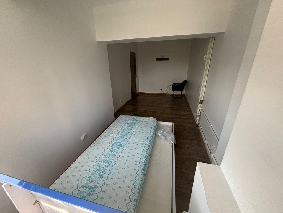 Apartament 3 camere, decomandat, cartier Valea Rosie, zona Spitalul Militar