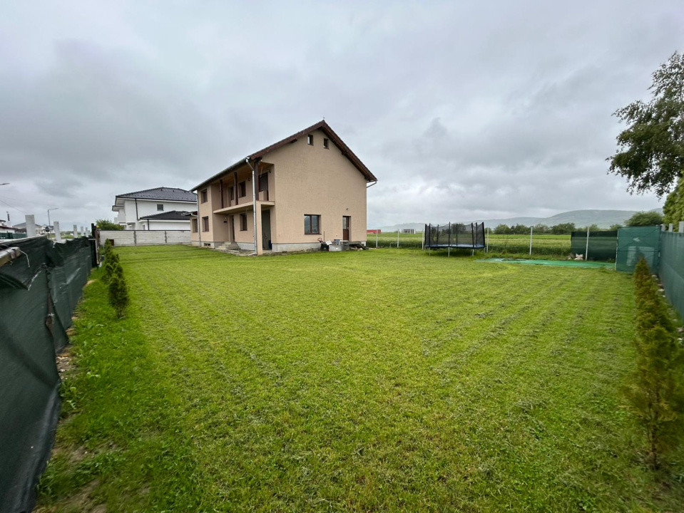 Casă individuală – Cristian, Sibiu | 6 camere | 270 m² utili | Teren 800 m² 