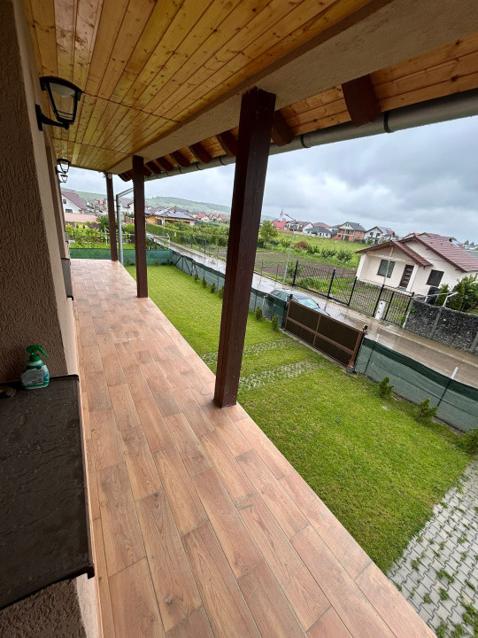 Casă individuală – Cristian, Sibiu | 6 camere | 270 m² utili | Teren 800 m² 