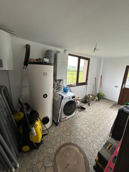Casă individuală – Cristian, Sibiu | 6 camere | 270 m² utili | Teren 800 m² 