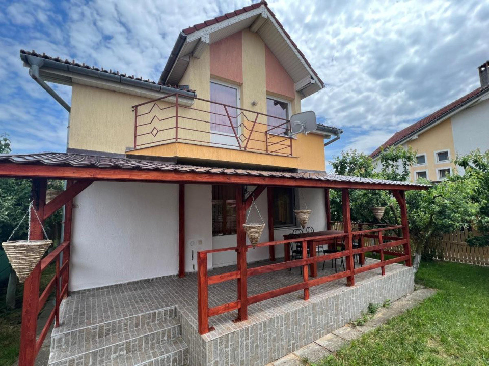 Casă + anexă de vânzare în Șura Mică – 115 mp, regim hotelier activ pe Booking