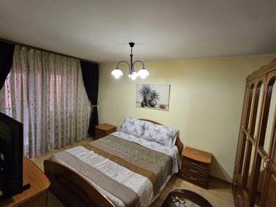 De închiriat apartament cu 2 camere