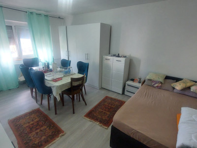Apartament doua camere decomandat, etajul 2, Brazda zona Scoala 23