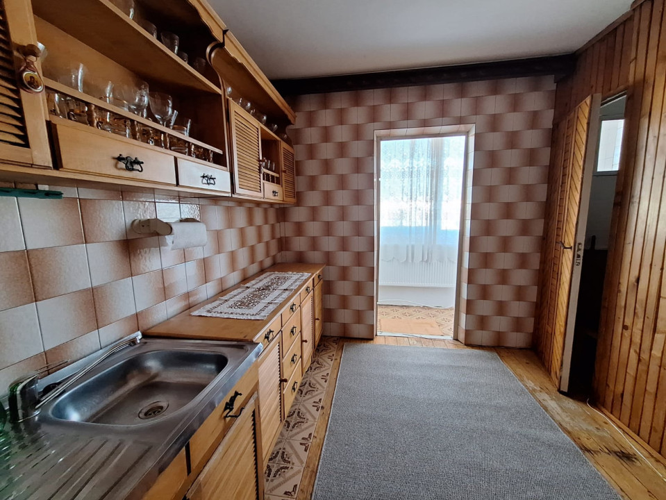 Vânzare apartament cu 2 camere, 50 mp.,Turda, 64900 Euro