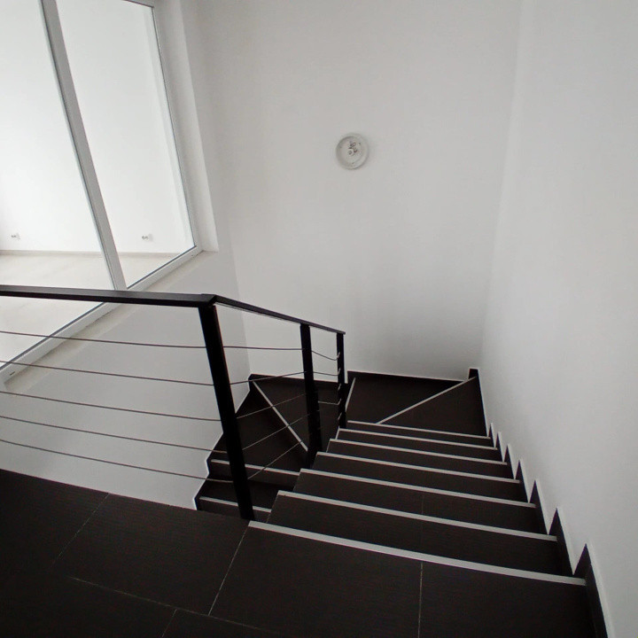 Duplex de inchiriat in Dambul Rotund!