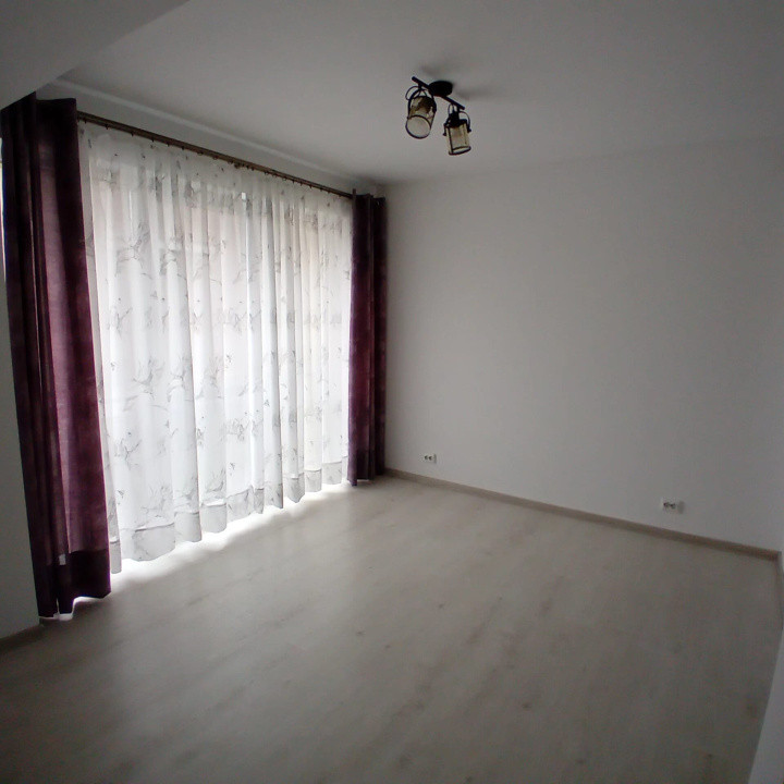 Duplex de inchiriat in Dambul Rotund!