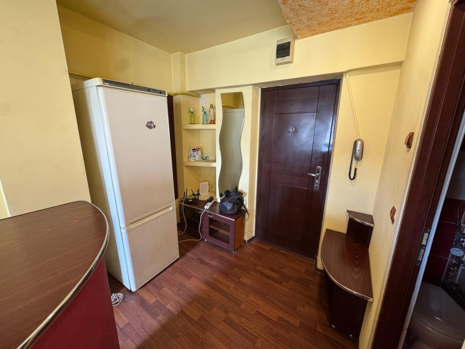 Garsoniera, 35mp, open-space, Centru, Zona Ramada