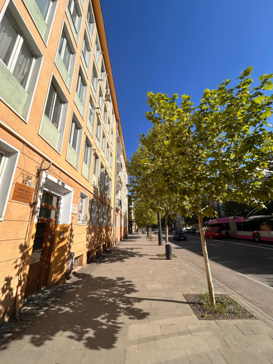 Oportunitate! Apart. deosebit cu 1 cam, 47 mp., zonă semicentrală, 155000 Eur