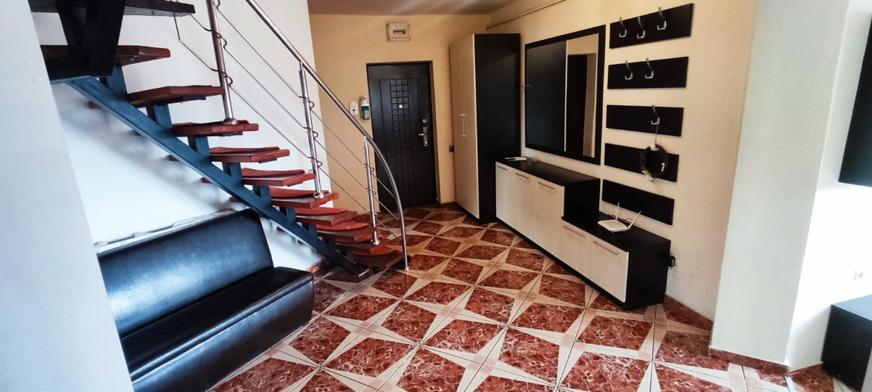 Apartament spațios– 5 camere, 130 mp – Vasile Aaron